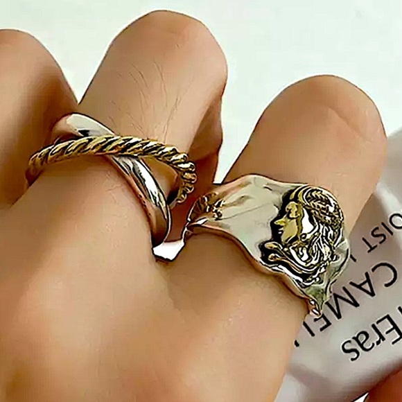 STERLING SILVER VINTAGE GODDESS MATCHING RING SET - Picture 6 of 9